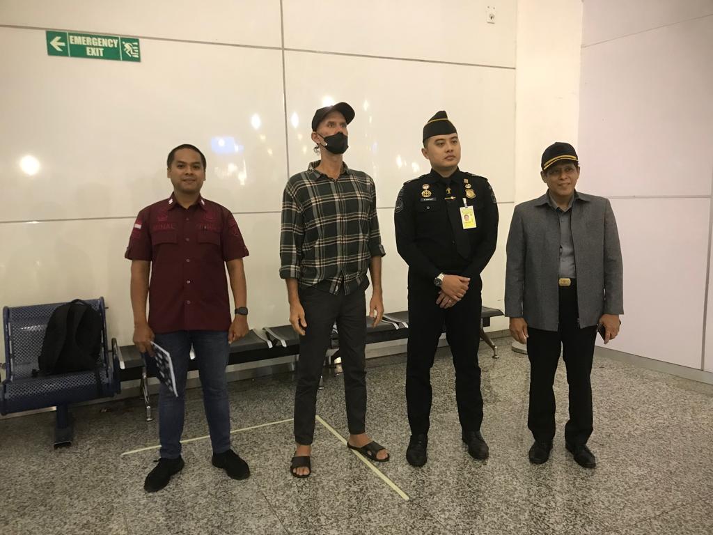 Rudenim Makassar deportasi WNA Berkewarganegaraan Ganda
